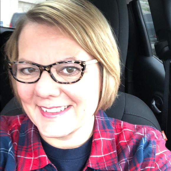 Meet your Posher, Sally - Picture 1 of 1